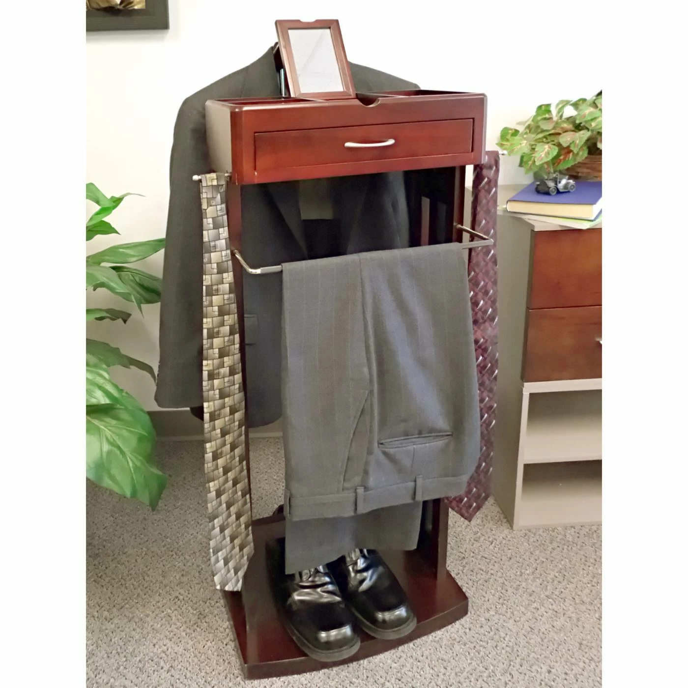 Outlet 🥰 Wood Proman Norstar Valet With Flip Mirror 🛒 - Image 3